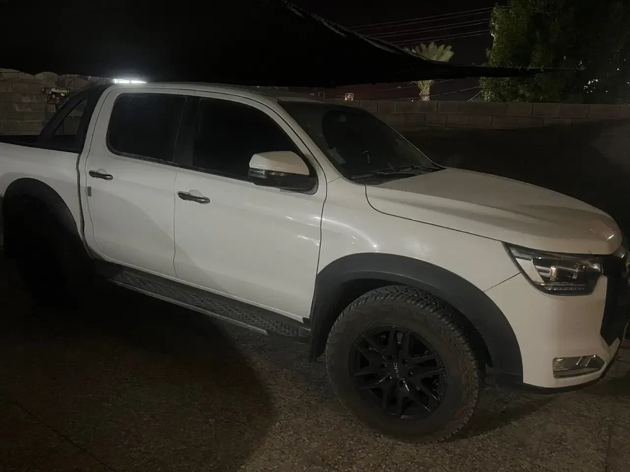 دوکابین کی ام سیt8|خودرو سواری و وانت|دوگنبدان, |دیوار