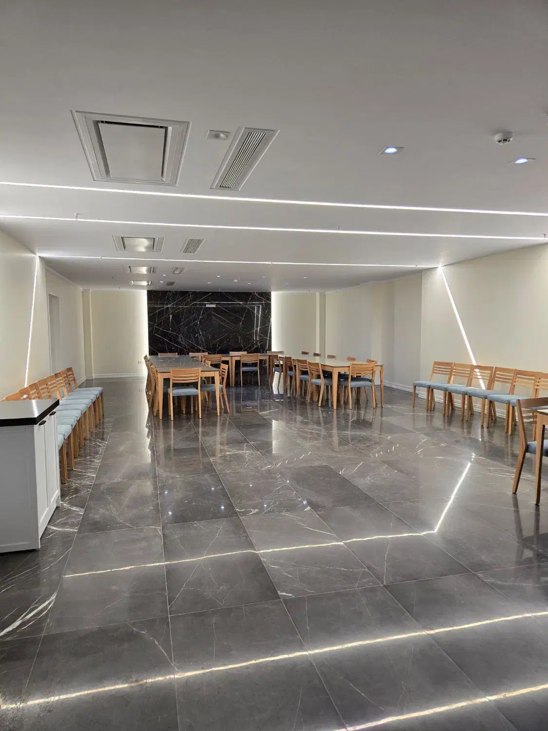 پاسداران/۲۱۲متر/۳خواب/فول مشاعات هتلینگ