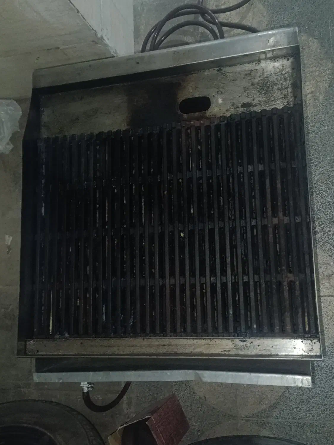 گریل زغالی|اجاق گاز و لوازم برقی پخت‌وپز|شیراز, شهرک مفتح|دیوار