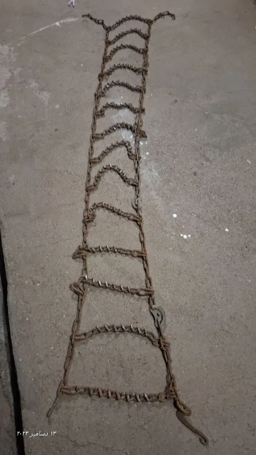 زنجیر نیسان|قطعات یدکی و لوازم جانبی|میانه, |دیوار