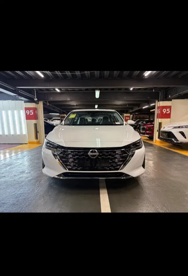 نیسان سیلفی  (نقد اقساط)|خودرو سواری و وانت|بندرعباس, |دیوار