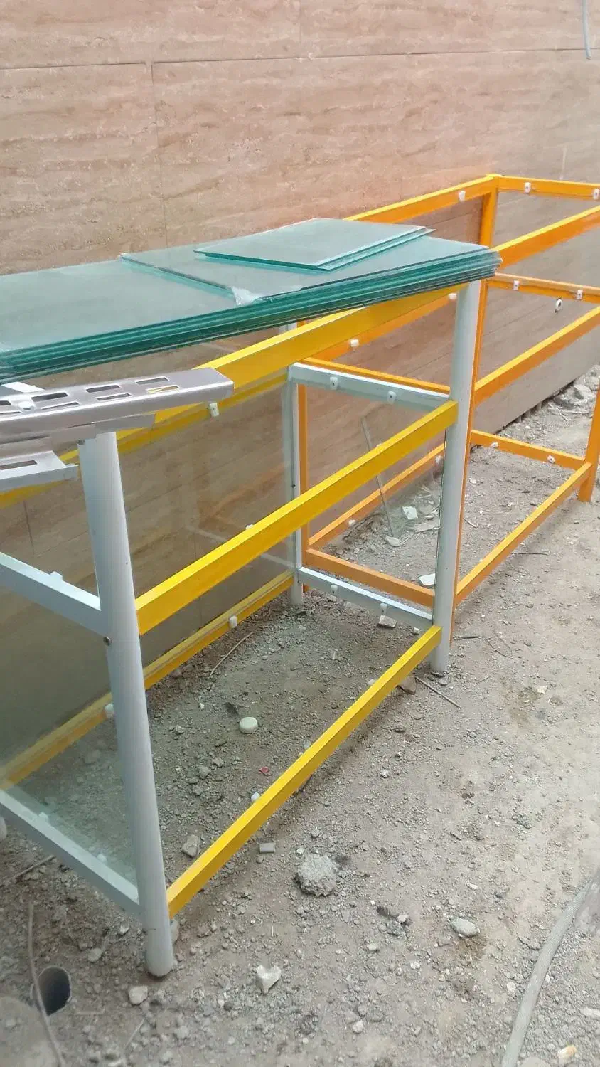 قفسه ویترین مغازه رگال دیواری|فروشگاه و مغازه|ماهدشت, |دیوار