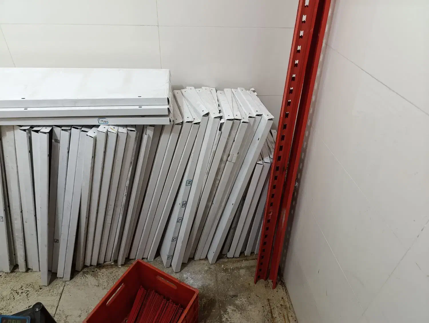 قفسه فروشگاهی در حد|حراج|قرچک, باقرآباد|دیوار