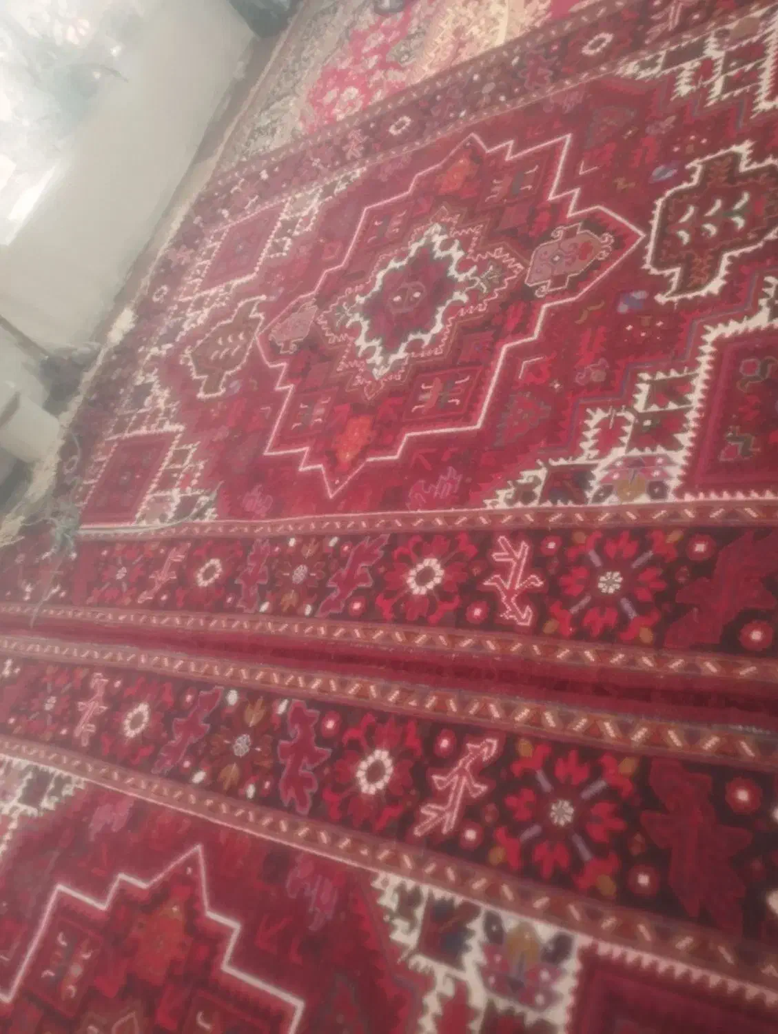 فرش چشمه زان|فرش|اهر, |دیوار