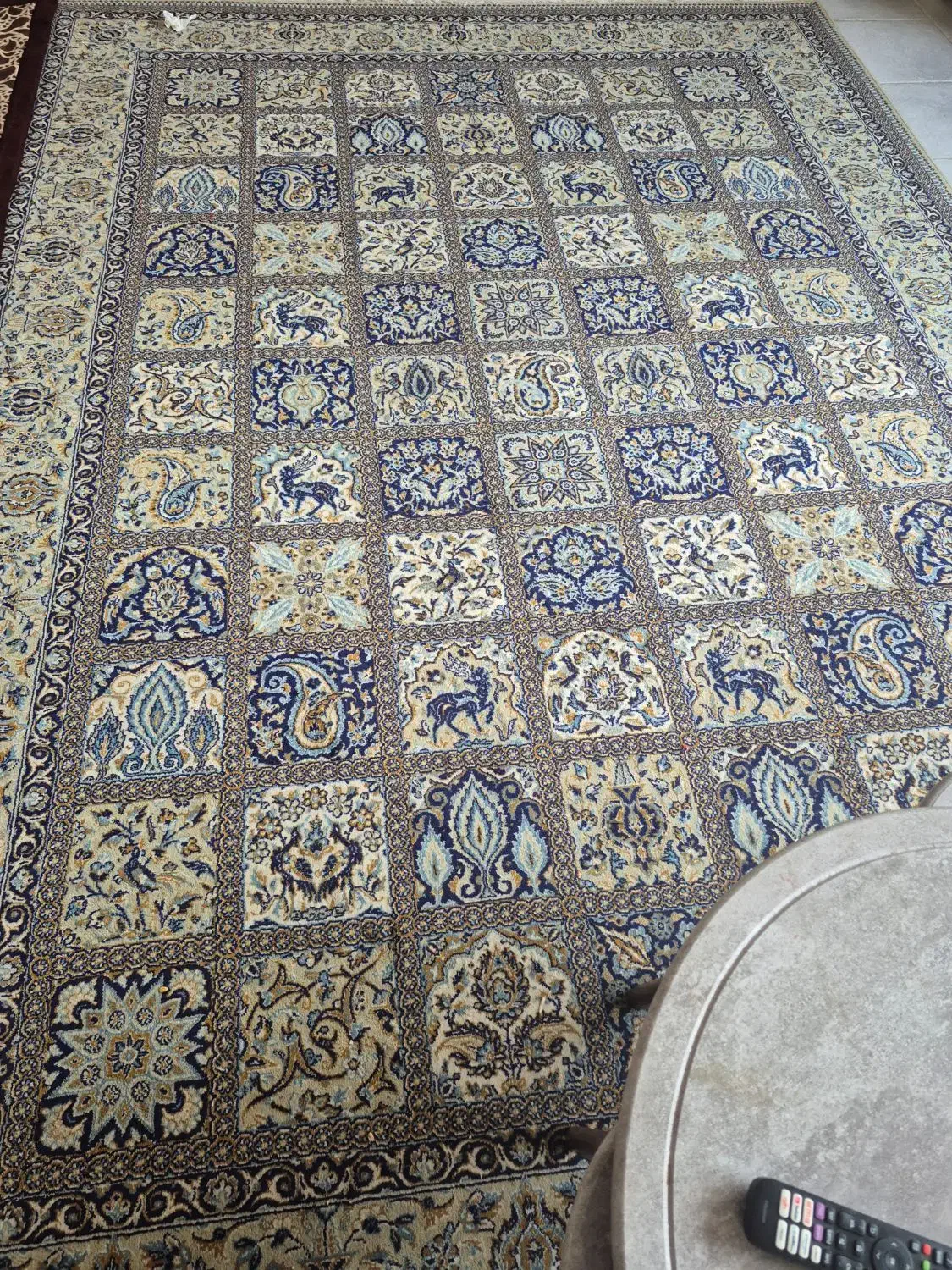 فرش نه متری|فرش|اصفهان, شاهزاده ابراهیم|دیوار