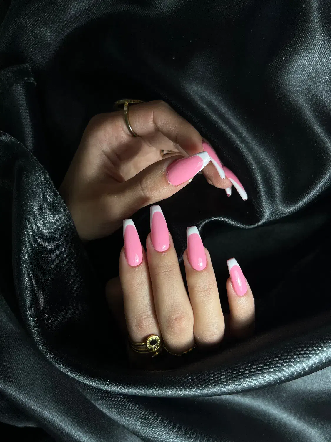 کاشت و ترمیم ناخن تخصصی با قیمت مناسب|خدمات آرایشگری و زیبایی|اسکو, |دیوار