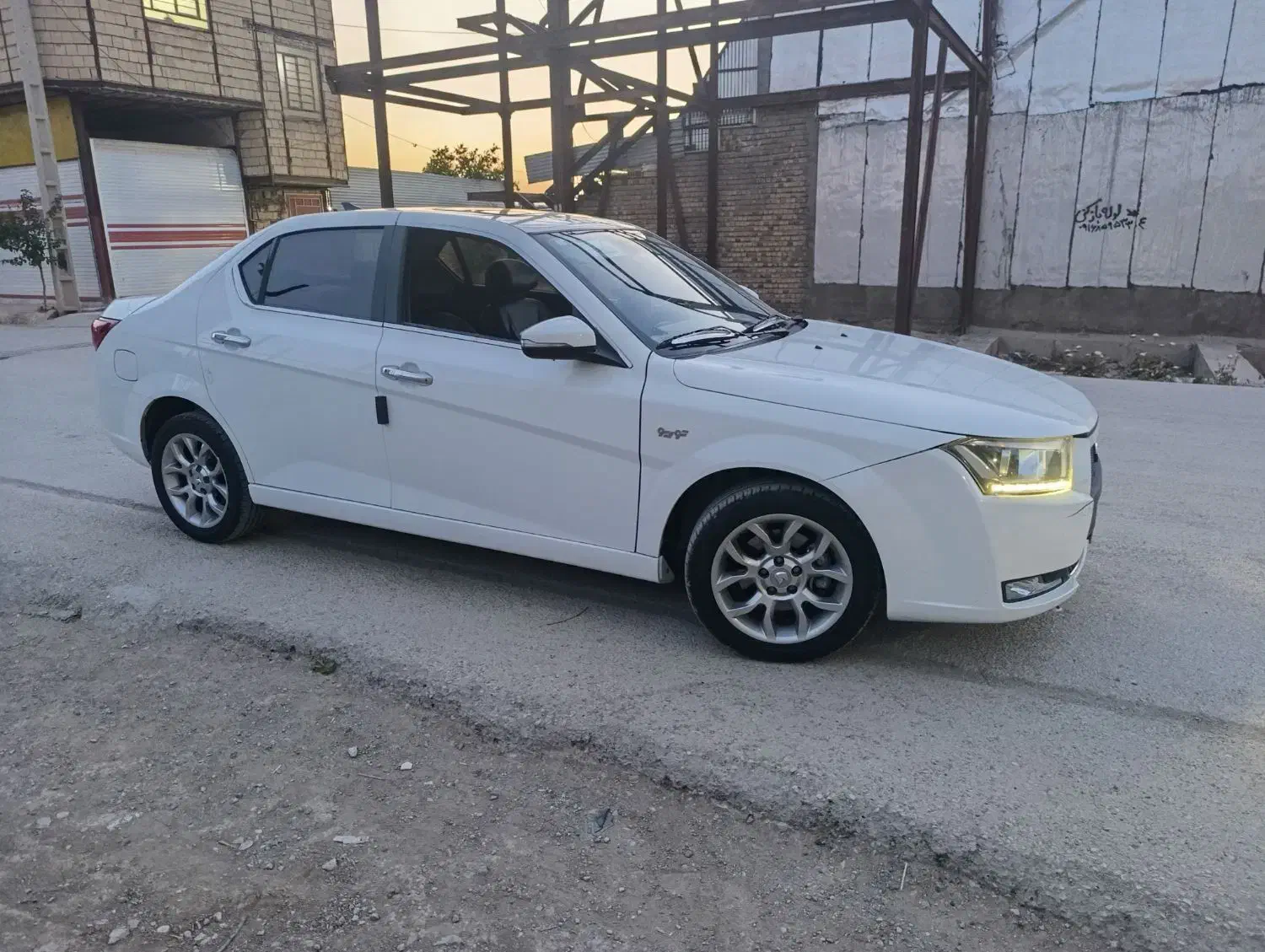 دنا پلاس ۶دنده توربو۱۴۰۲|خودرو سواری و وانت|خرمآباد, |دیوار