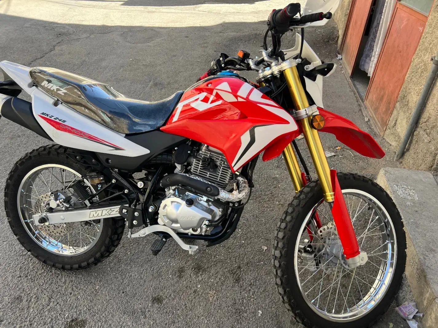 موتور ۲۵۰ سیسی mkz|موتورسیکلت|پیرانشهر, |دیوار