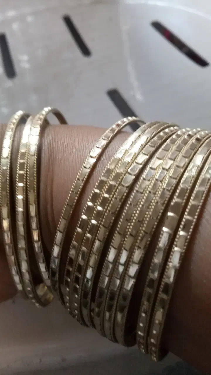 النگوضمانتی|بدلیجات|کاشان, طالقانی|دیوار