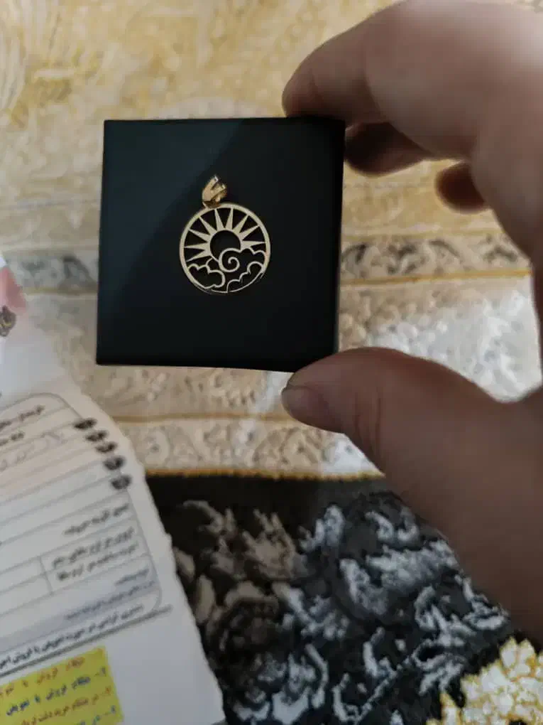 پلاک|جواهرات|یاسوج, |دیوار