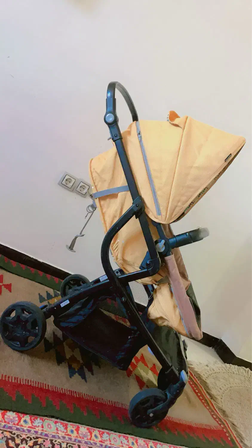 کالسکه گود بی بی|کالسکه و لوازم جانبی|شیراز, میانرود|دیوار