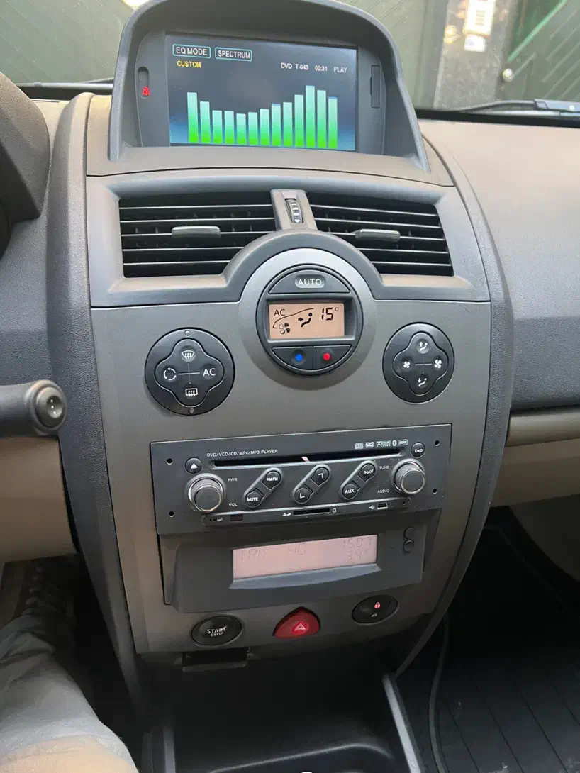 مگان کم کار سفید ۲۰۰۰ اتوماتیک فول|خودرو سواری و وانت|کرج, کارخانه قند|دیوار