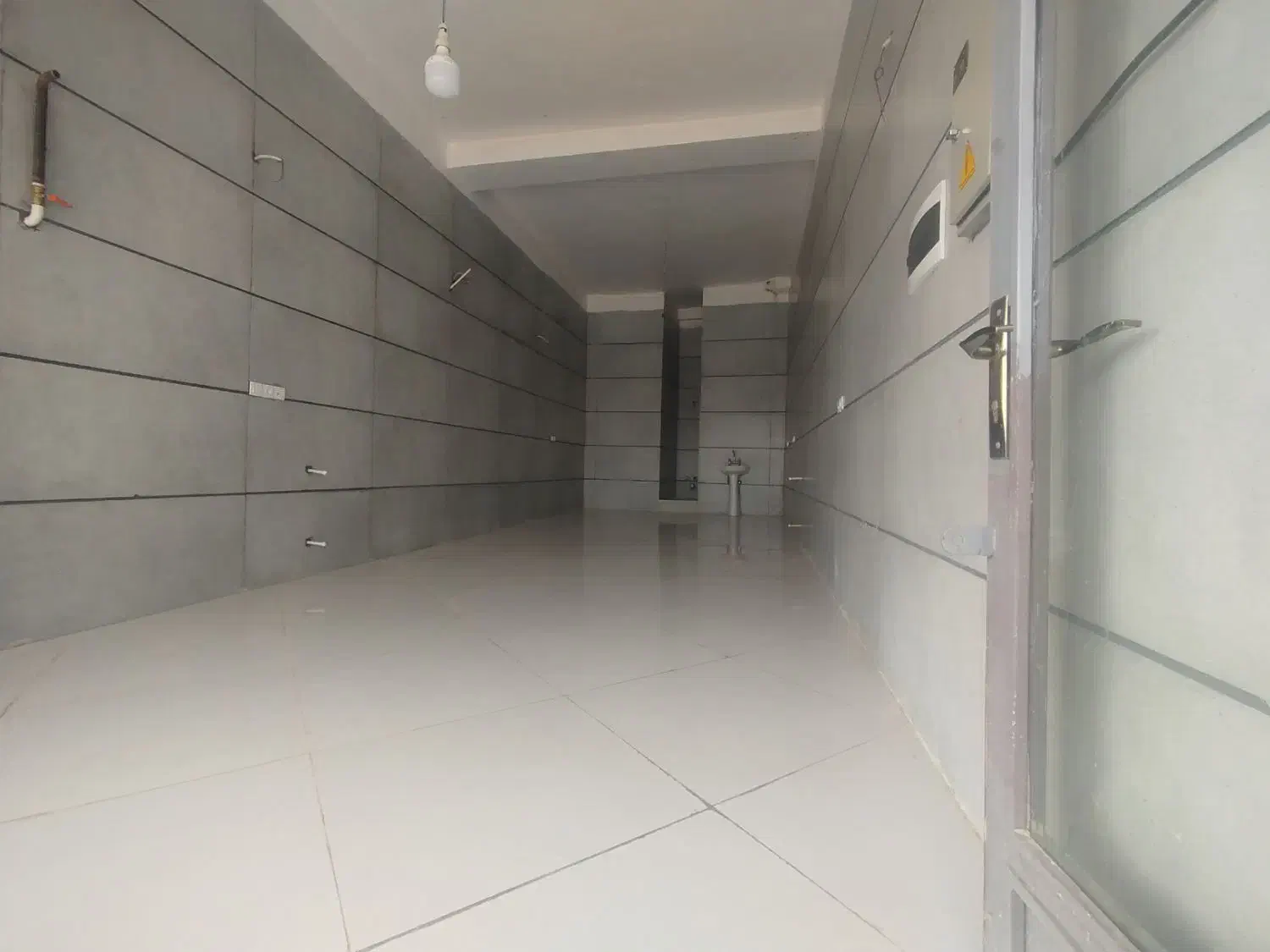 اجاره مغازه 45متری/بر بلوار آزادگان/قائمیه|اجارهٔ مغازه و غرفه|اسلام‌شهر, شهرک قائمیه|دیوار