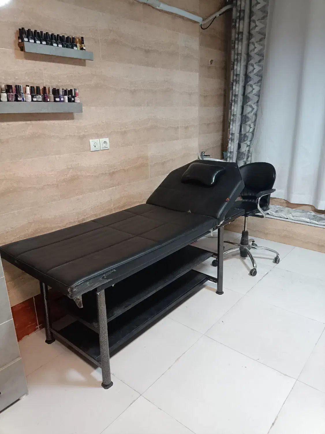 فروش تخت و صندلی مژه با بهترین قیمت|آرایشگاه و سالنهای زیبایی|صدرا-فارس, فاز ۱|دیوار