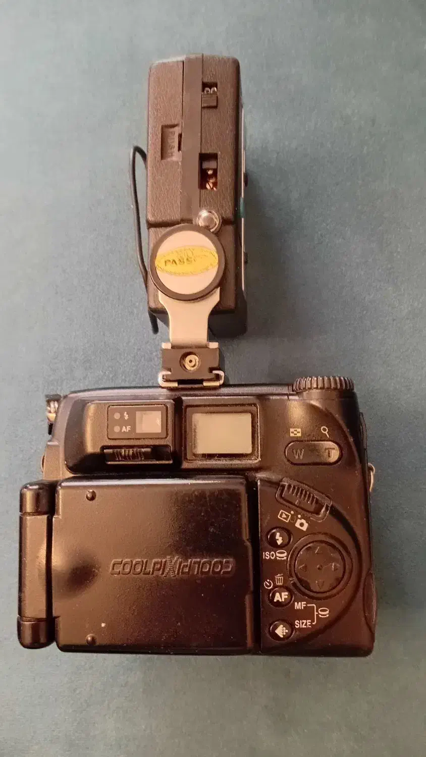 دوربین عکاسی نیکون NIKON ژاپن با فلش|دوربین عکاسی و فیلمبرداری|تهران, میدان ولیعصر|دیوار