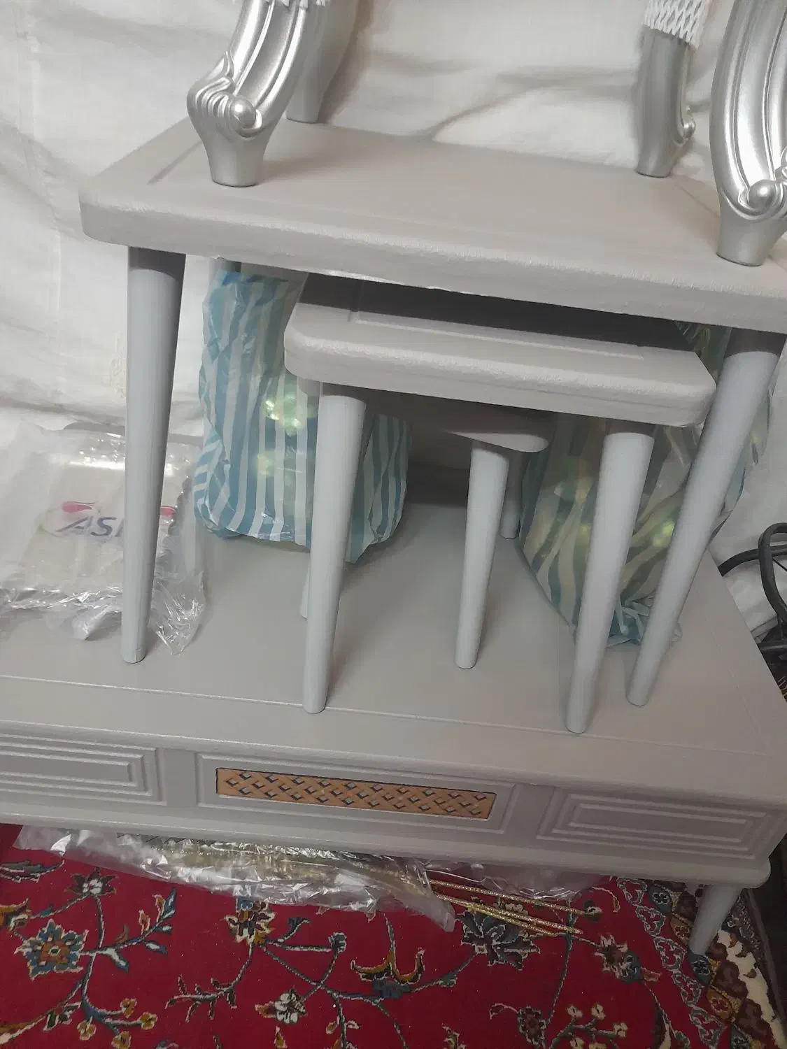 میز|میز و صندلی غذاخوری|کاشان, خزاق|دیوار