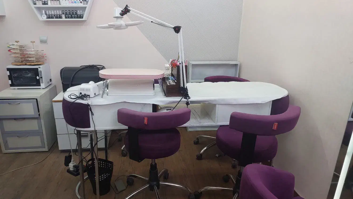 واگذاری سالن زیبایی|آرایشگاه و سالن‌های زیبایی|پرند, فاز ۲|دیوار