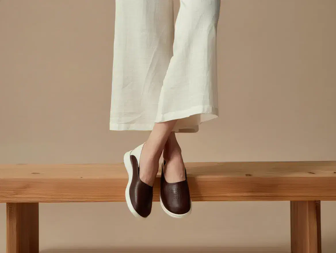 کتونی زنانه چرم طبیعی طبی(تخفیف ویژه)|کیف، کفش، کمربند|محمدشهر, محمدشهر|دیوار