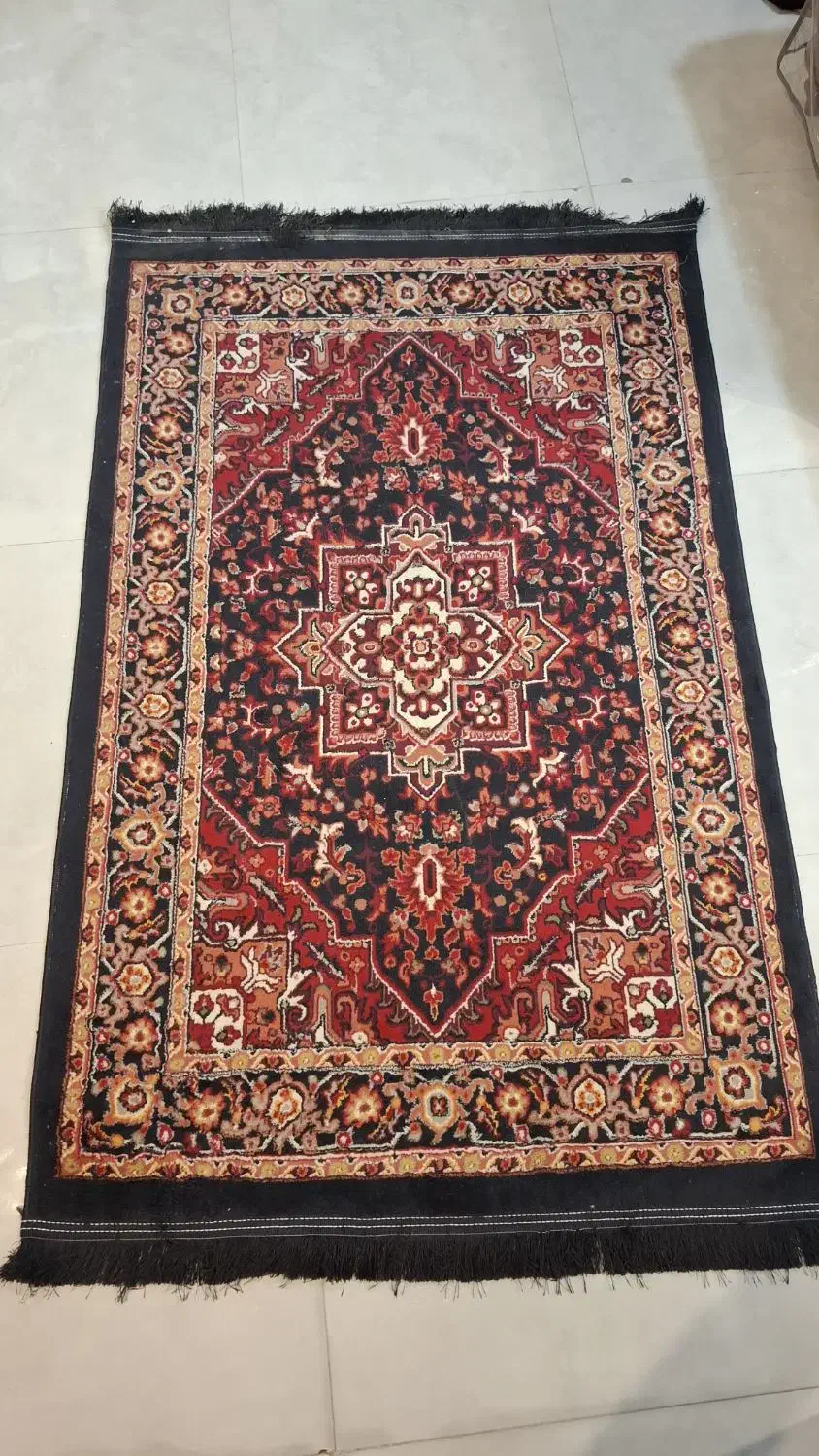 فرش نو|فرش|شاهین‌شهر, نظامی|دیوار