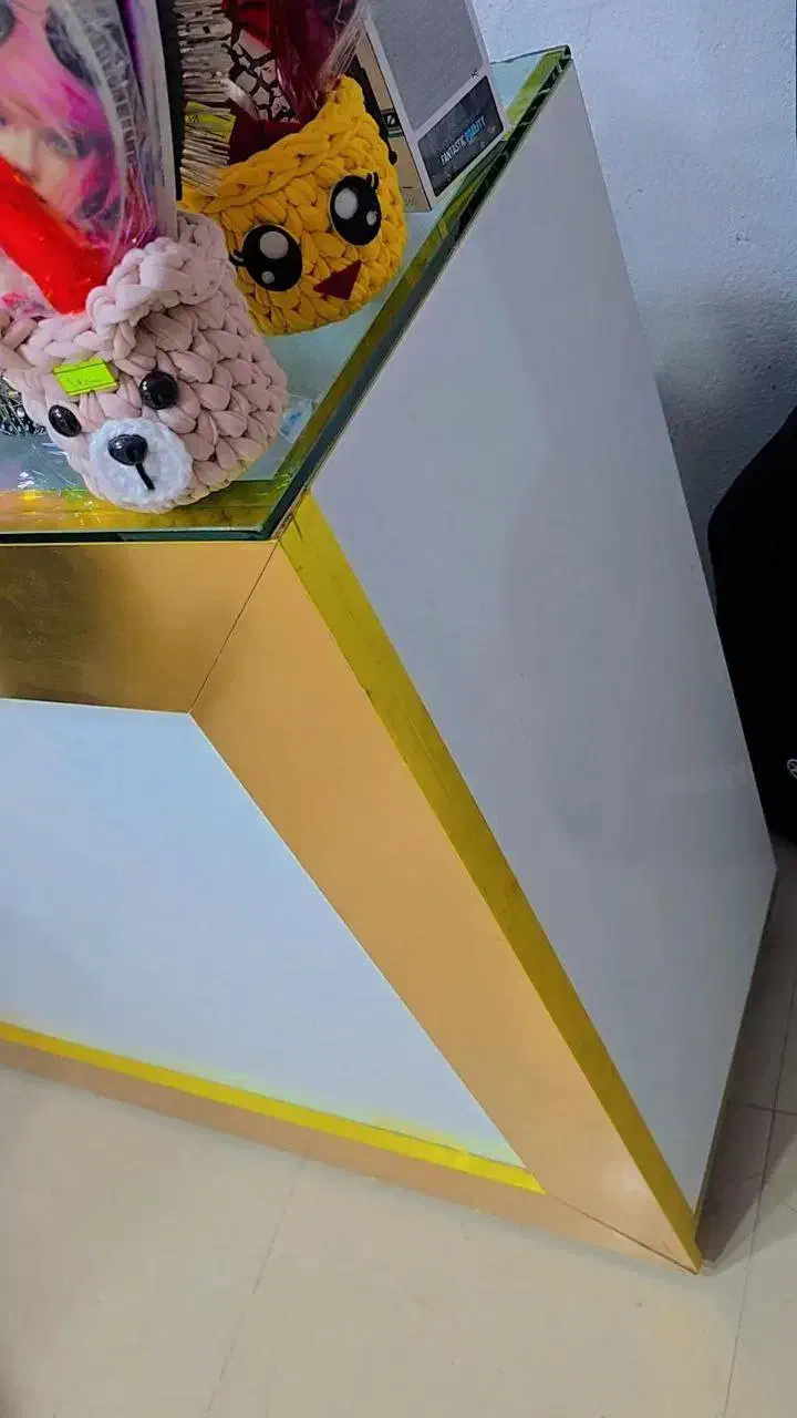 میز دکور مغازه|فروشگاه و مغازه|گناباد, |دیوار