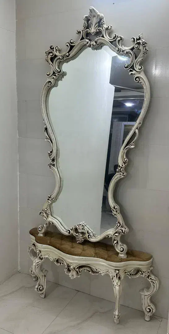 میز آرایشی و آینه کنسول|آرایشگاه و سالن‌های زیبایی|الوند, |دیوار