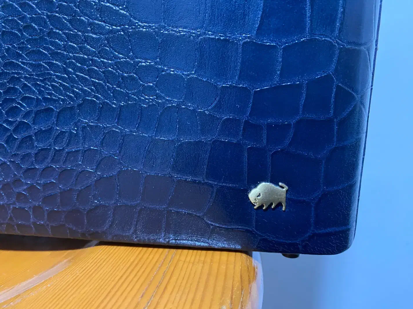 کیف سامسونت تمام چرم طبیعی برند بوفالو|کیف، کفش، کمربند|رشت, کوی یخ|دیوار