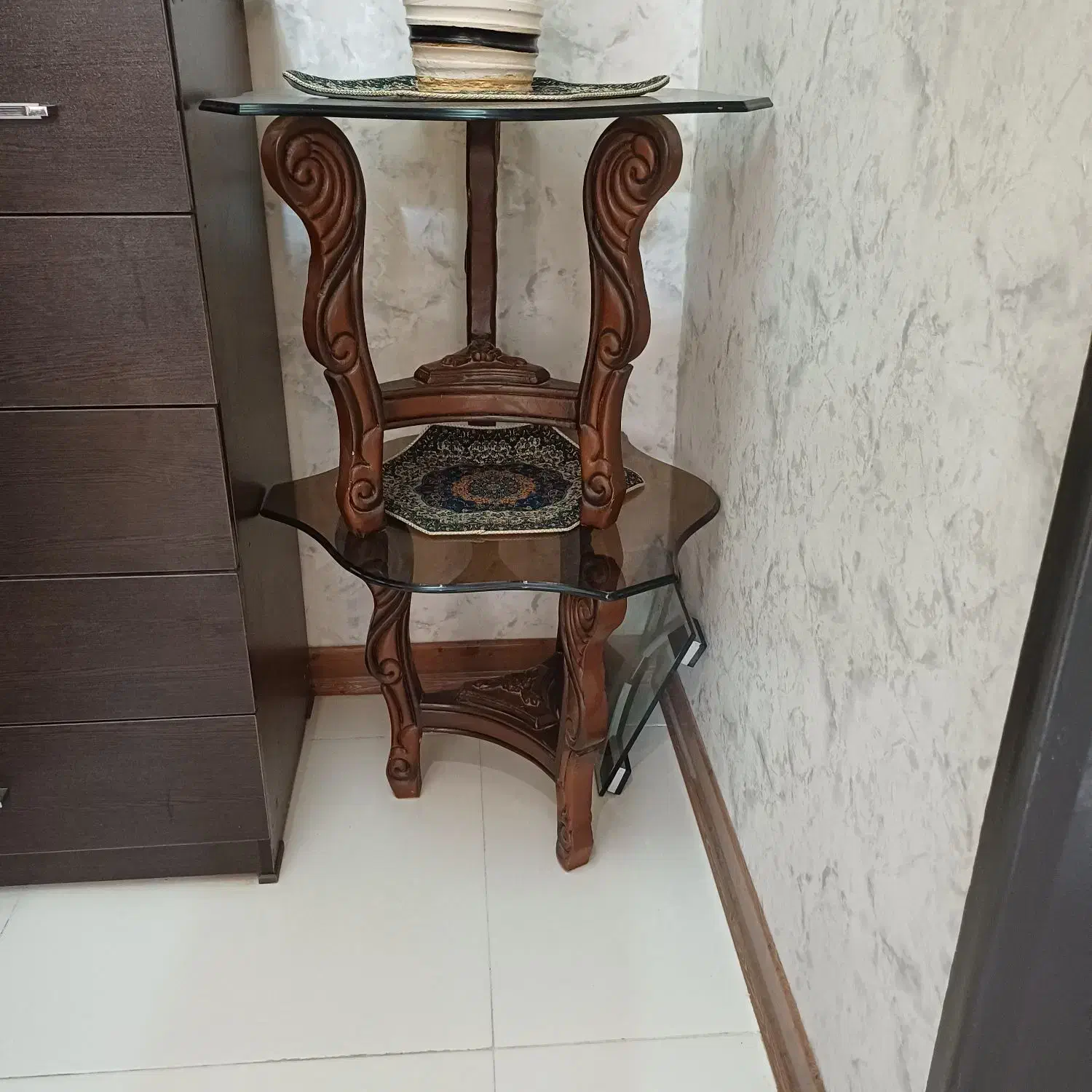 مبل استیل ۹نفره همراه میز و عسلی|مبلمان خانگی و میز عسلی|برخوار, |دیوار