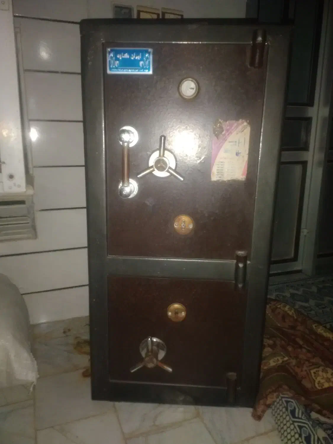 گاوصندوق کارکرد تمیز|ابزارآلات|سیمین شهر, |دیوار