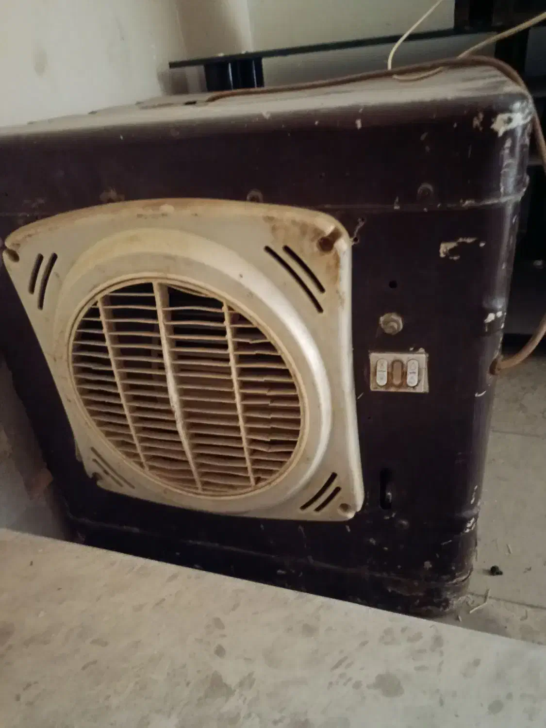 کولر|کولر آبی|پرند, فاز ۵|دیوار