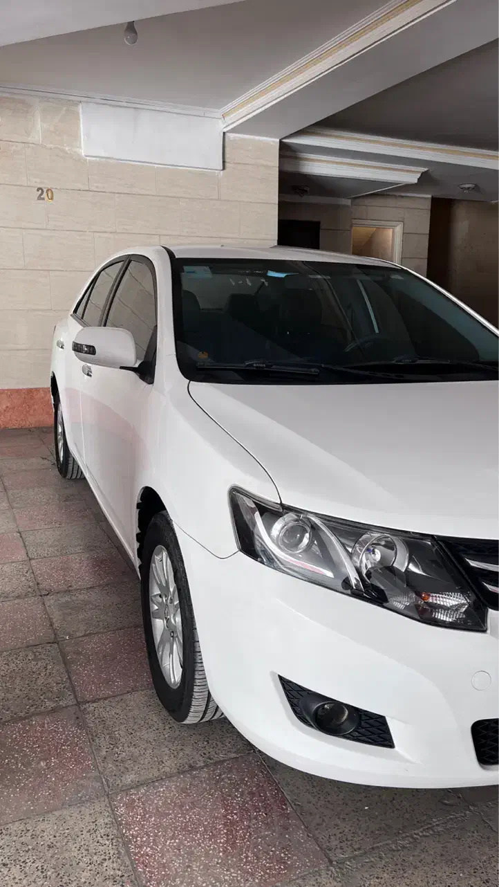 آریو z300 اتوماتیک|خودرو سواری و وانت|تهران, بلوار کشاورز|دیوار