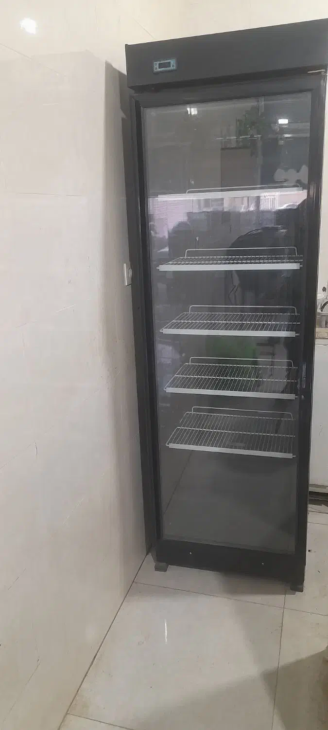 یخچال ایستاده فروشی|فروشگاه و مغازه|تربتحیدریه, منظر|دیوار