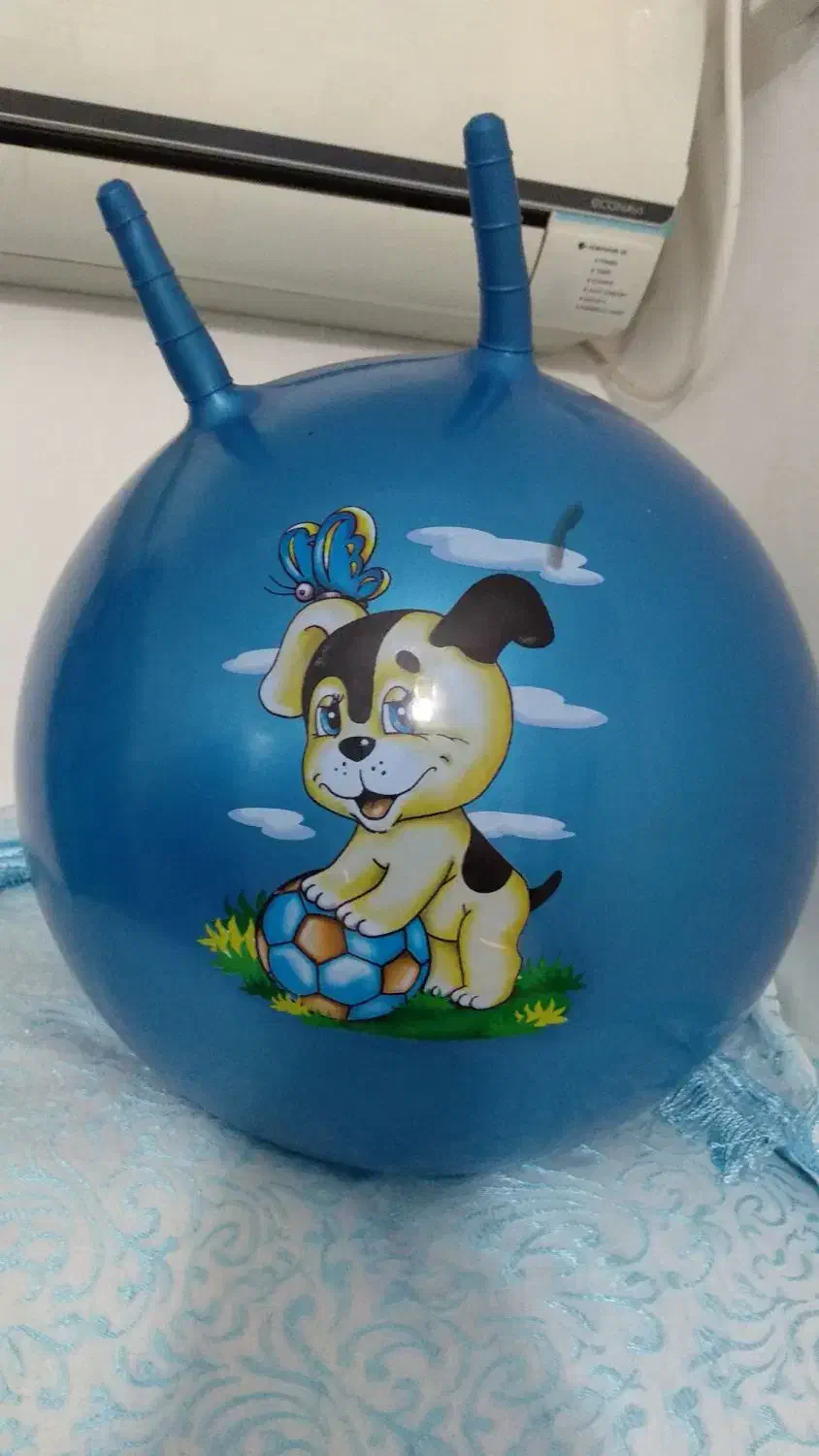 توپ  دسته دوم مناسب بزرگ وکودک|تجهیزات ورزشی|بندرعباس, |دیوار