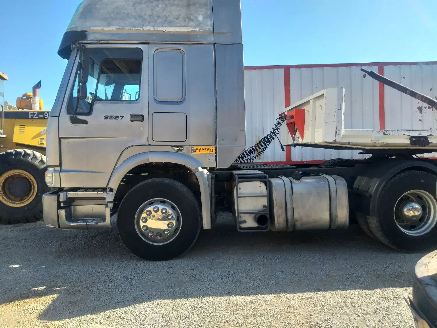 هوو2009|خودرو سنگین|لنجان, |دیوار