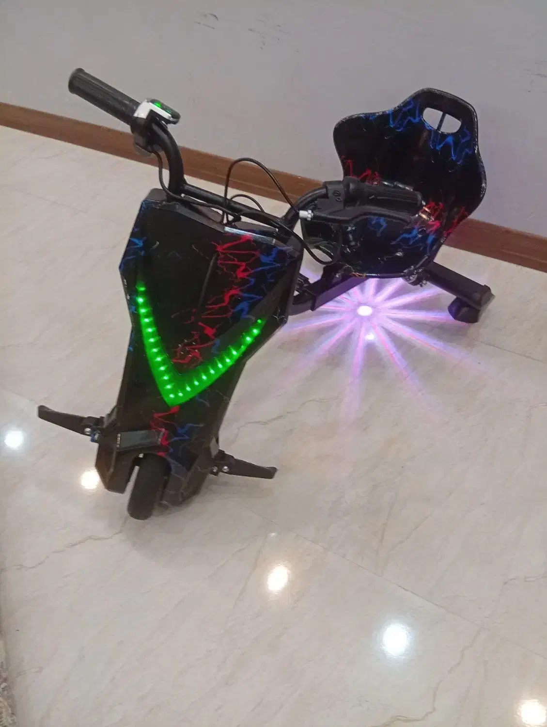 اسکوتر دریفت|دوچرخه، اسکیت، اسکوتر|سیرجان, |دیوار