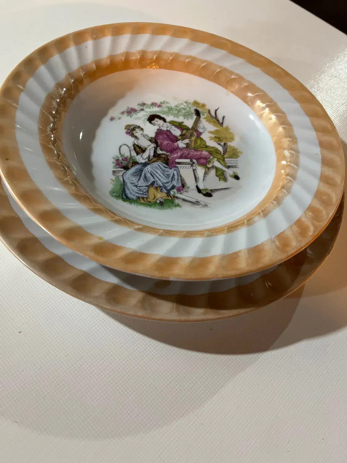 پلو خوری و خورشت خوری لیلی و مجنون قدیمی|کلکسیون اشیاء عتیقه|رشت, نیکمرام|دیوار