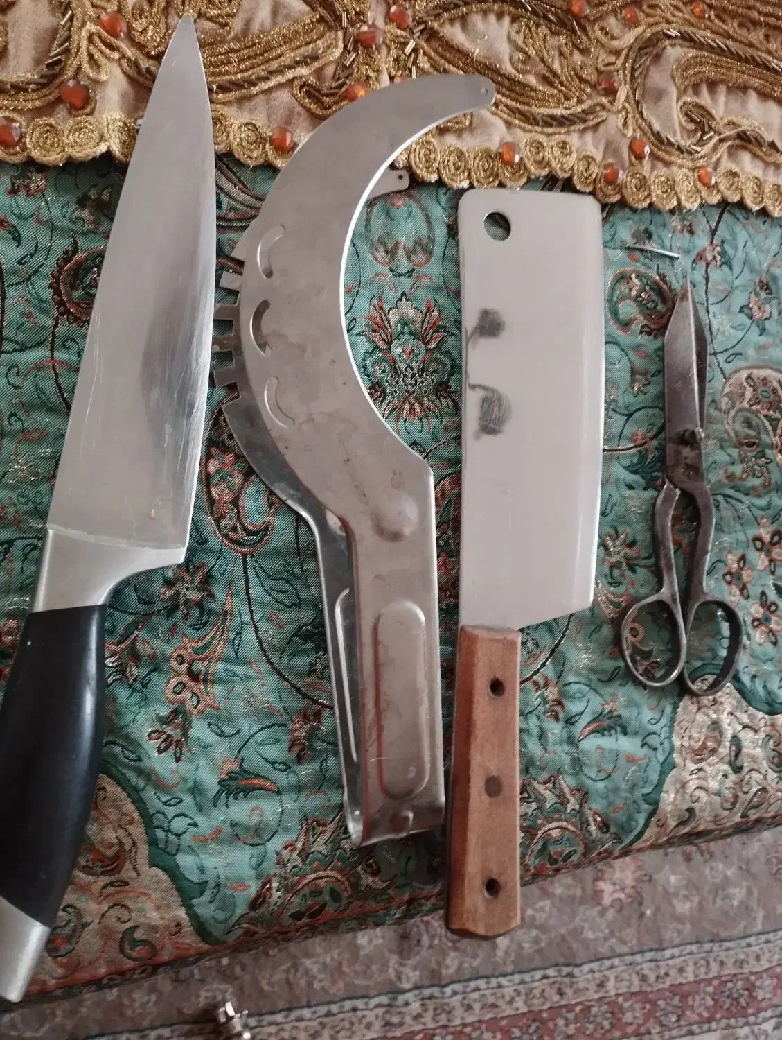 وسایل|کلکسیون اشیاء عتیقه|شیراز, قدوسی غربی|دیوار