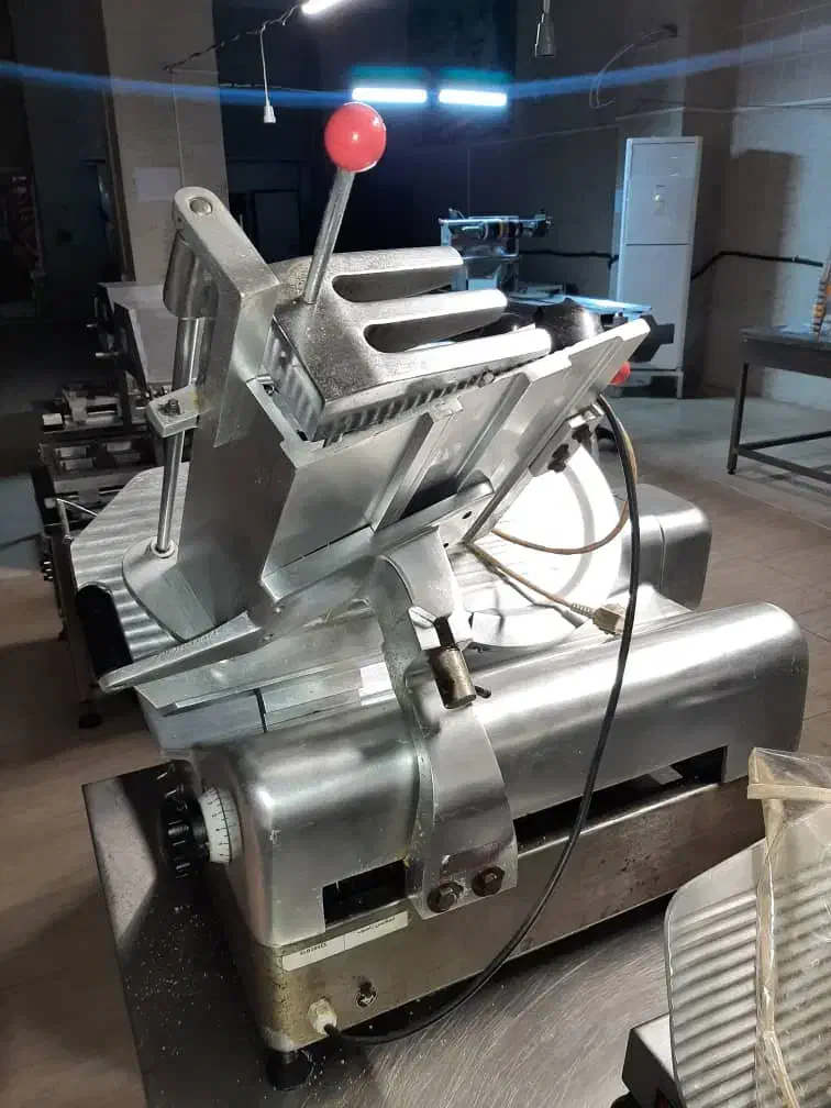 کالباس براتوماتیک ایتالیایی چرخ گوشت|فروشگاه و مغازه|تبریز, |دیوار