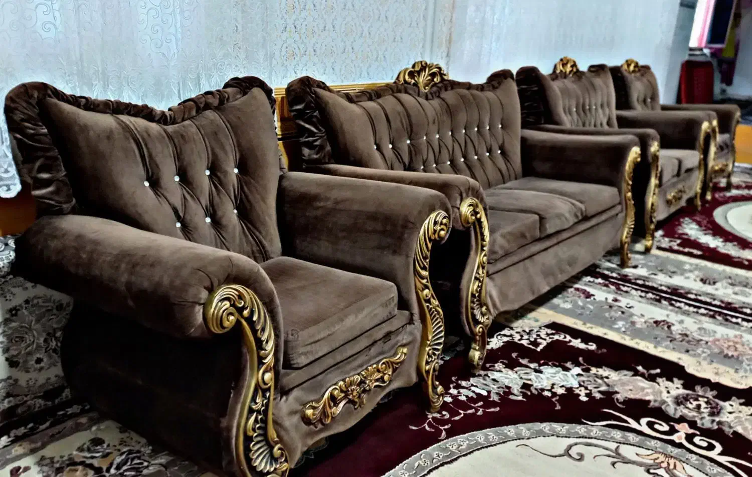 مبل سلطنتی|مبلمان خانگی و میز عسلی|شال, |دیوار