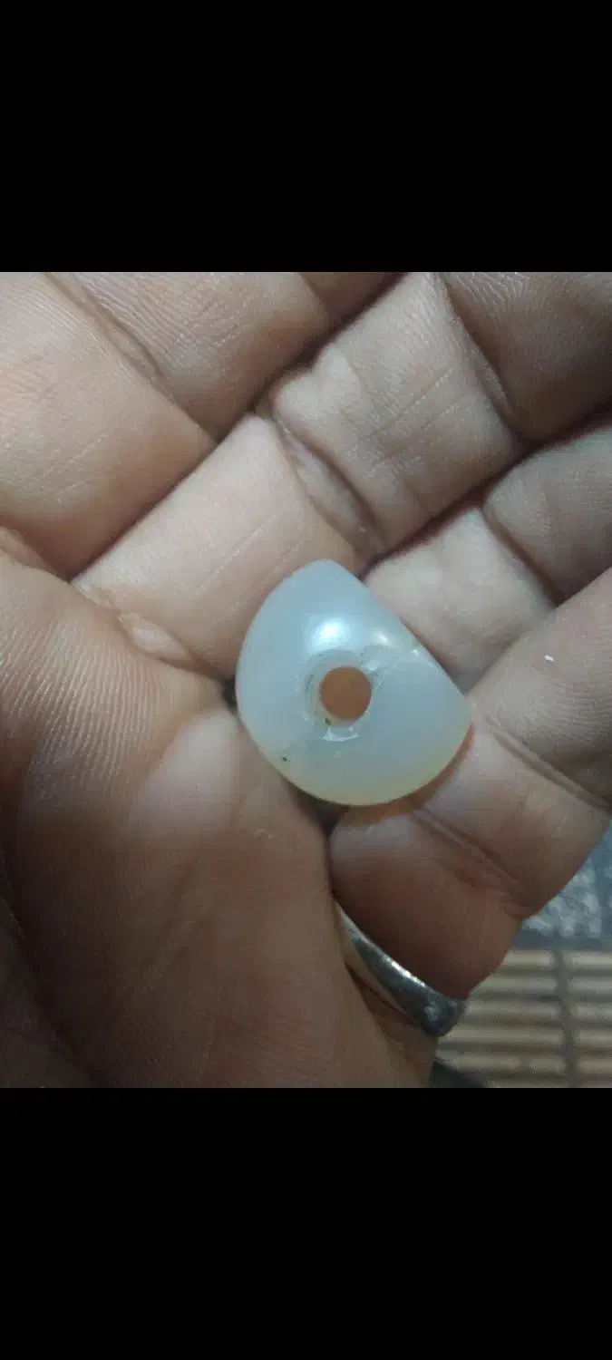 مهره قدیمی|کلکسیون اشیاء عتیقه|شیراز, سینما سعدی|دیوار