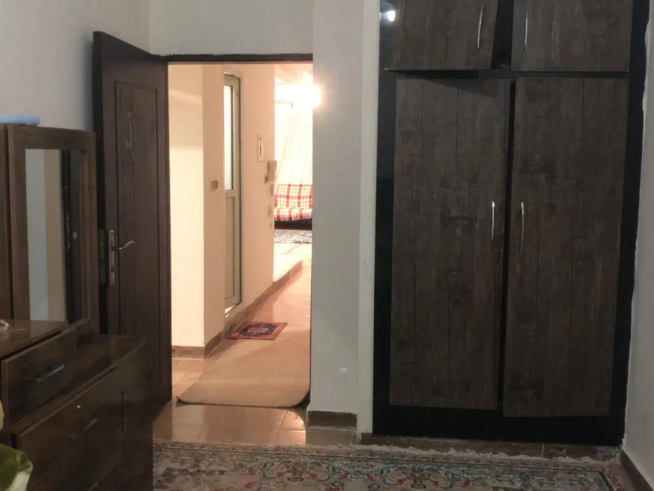 ۱۰۰ متر گل محمدی ۴ طبقه ۴|فروش آپارتمان|قشم, |دیوار