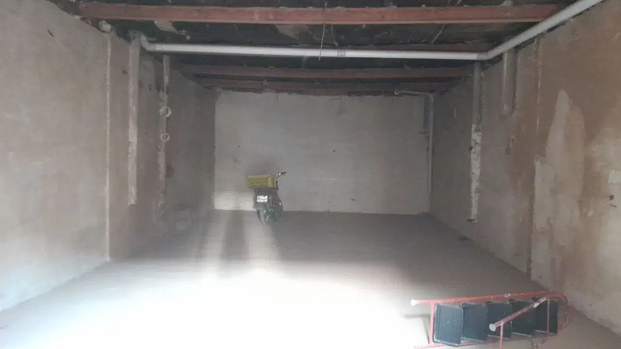 اجاره کارگاه یا انبار در پاوا|اجارهٔ مغازه و غرفه|مشهد, نیزه|دیوار