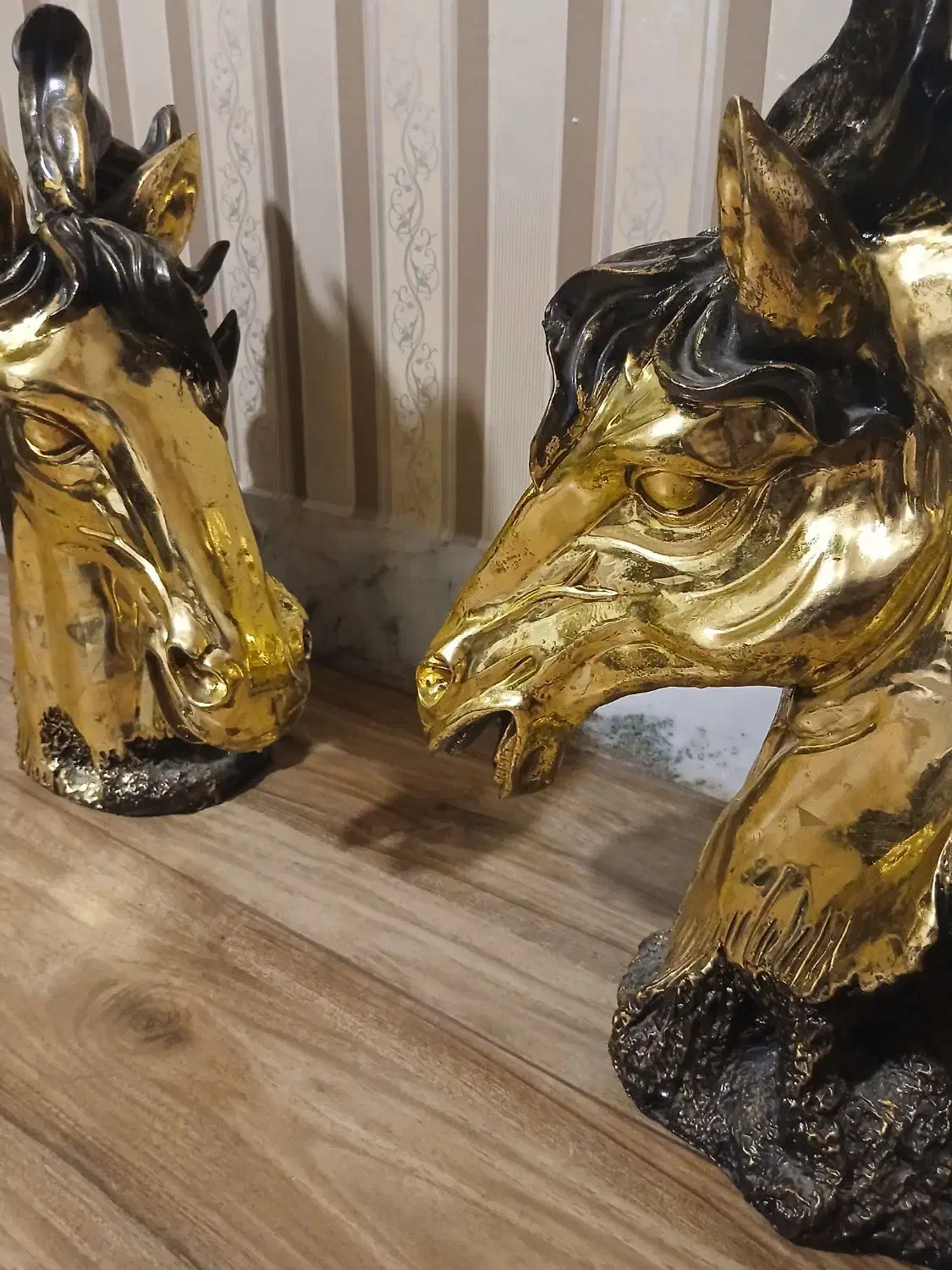 بسیار زیبا|کلکسیون و سرگرمی|سبزوار, ولیعصر (نجار آباد)|دیوار