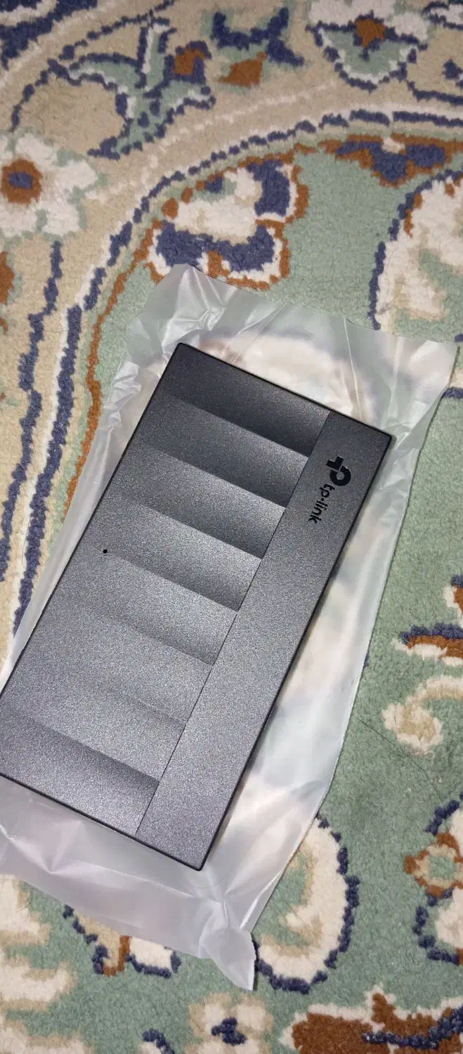 هاب سوئیچ گیگابایت ۸ پورت ۱۰۰۰|مودم و تجهیزات شبکه|کرج, بنیاد|دیوار