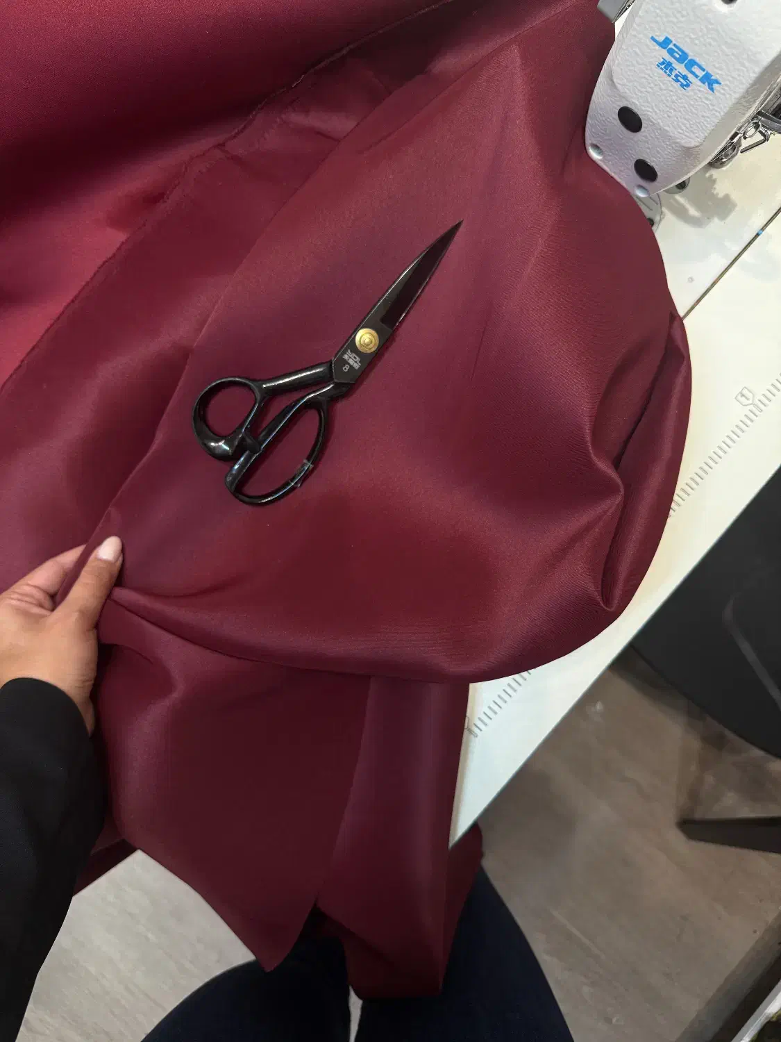 تیم برشکار و چرخکار|استخدام صنعتی، فنی، مهندسی|تهران, الهیه|دیوار