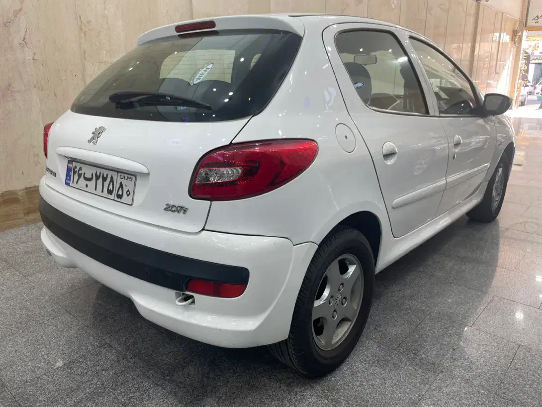 پژو ۲۰۷ اتومات مدل ۹۹ (نقد و اقساط)|خودرو سواری و وانت|تهران, تهرانپارس جنوبی|دیوار