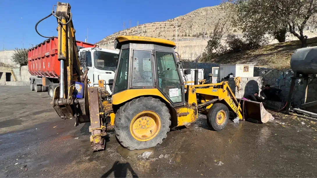 بیل بکهو سنوپارس|خودرو سنگین|کرج, حصارک بالا|دیوار