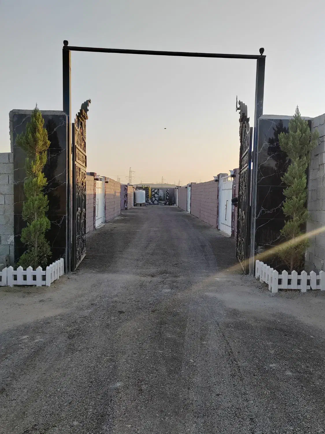 باغ و باغچه 250متر چهاردیواری|فروش زمین و ملک کلنگی|تهران, شهرک ولیعصر جنوبی|دیوار