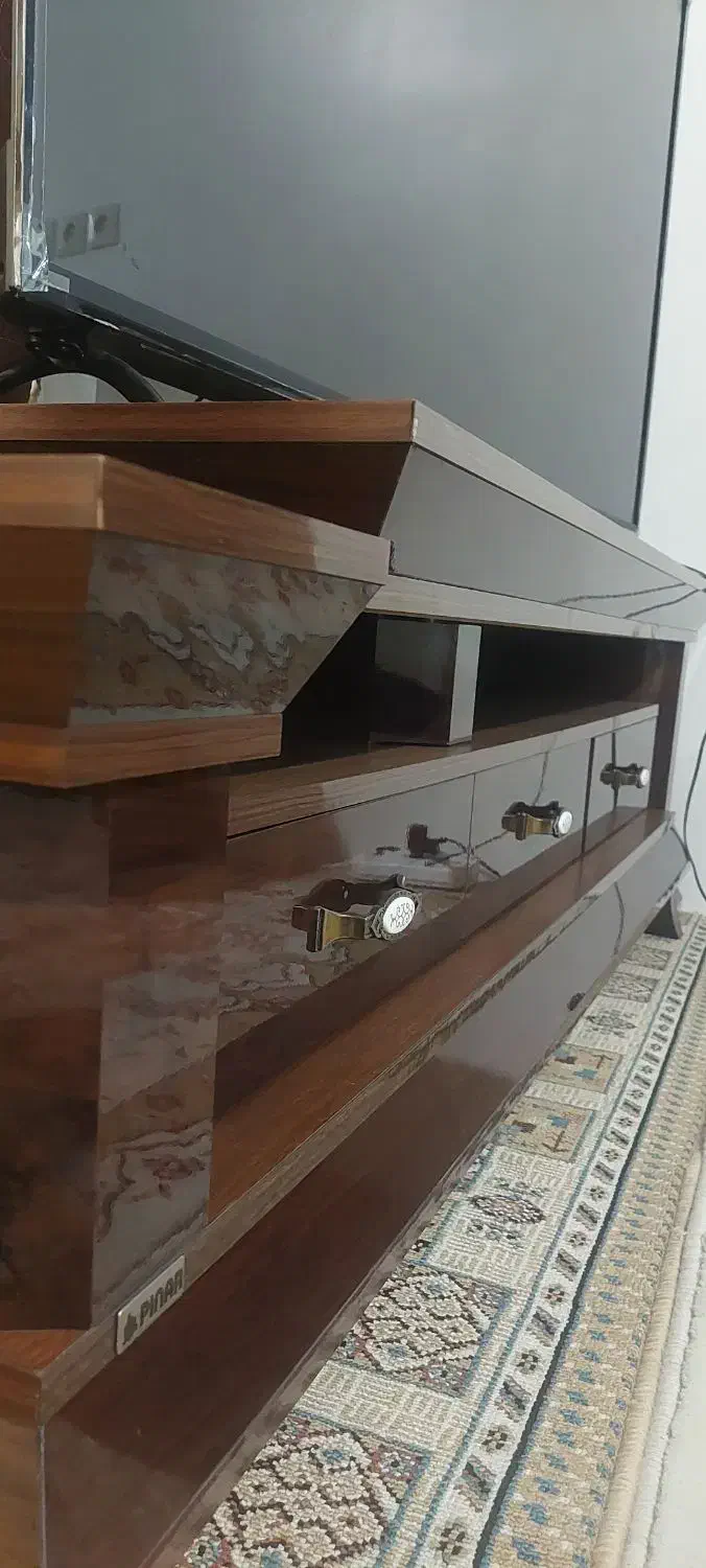 زیر تلوزیونی|میز تلویزیون|کردکوی, |دیوار