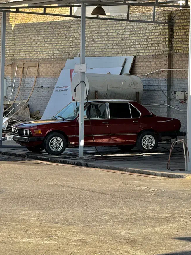 BMW 518|خودرو سواری و وانت|یزد, |دیوار