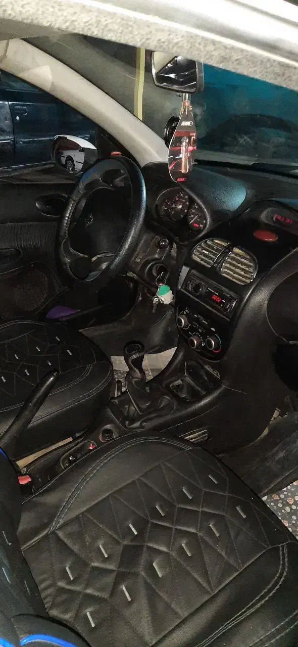 206مدل 82|خودرو سواری و وانت|نیشابور, کوی یغما|دیوار